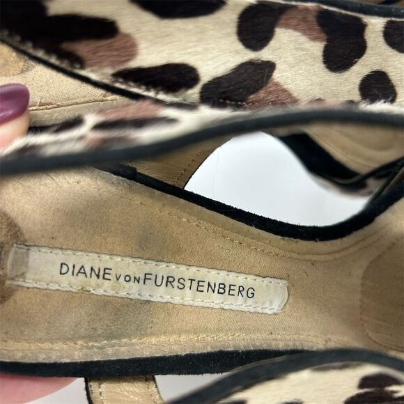 Diane von Furstenberg Women's Animal Print Stiletto Slingback Heels Size 8.5 - Picture 11 of 13